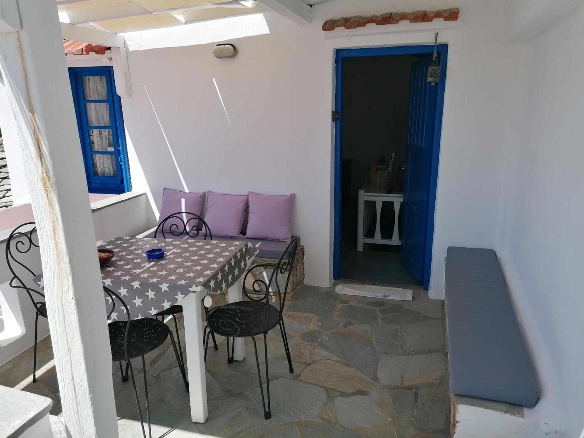 Eleanora Cottage Alonnisos Town Exterior photo